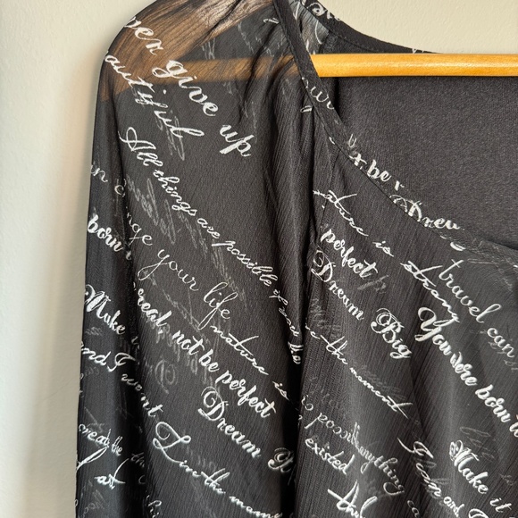 Tamara H women's Script Print Layered‎ Semi-Sheer 3/4 Sleeve Blouse Black 3X - Picture 4 of 14